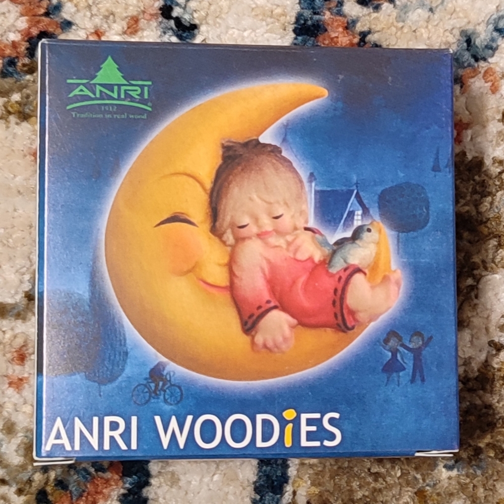 NWT Anri Woodies Christmas Ornament "In Company"